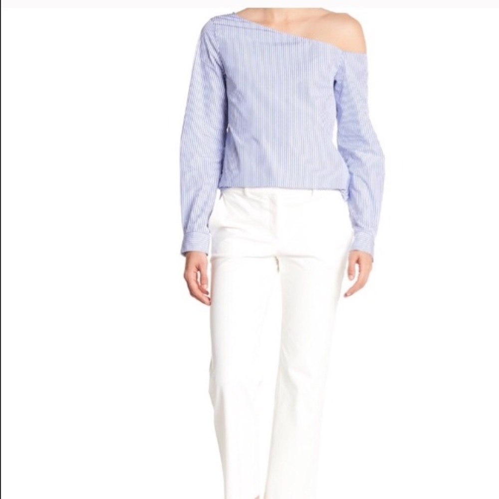 Theory New Size M  100% cotton top